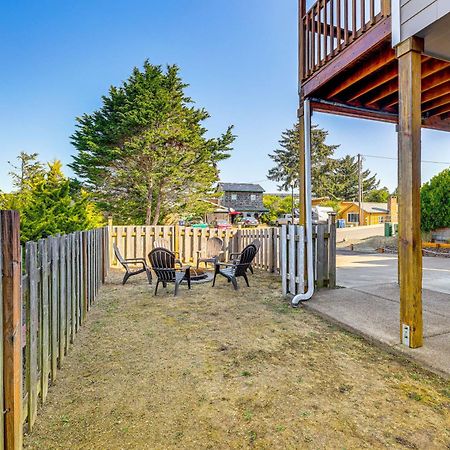 Coastal Oregon Home Walk To Dock! Newport Exterior photo